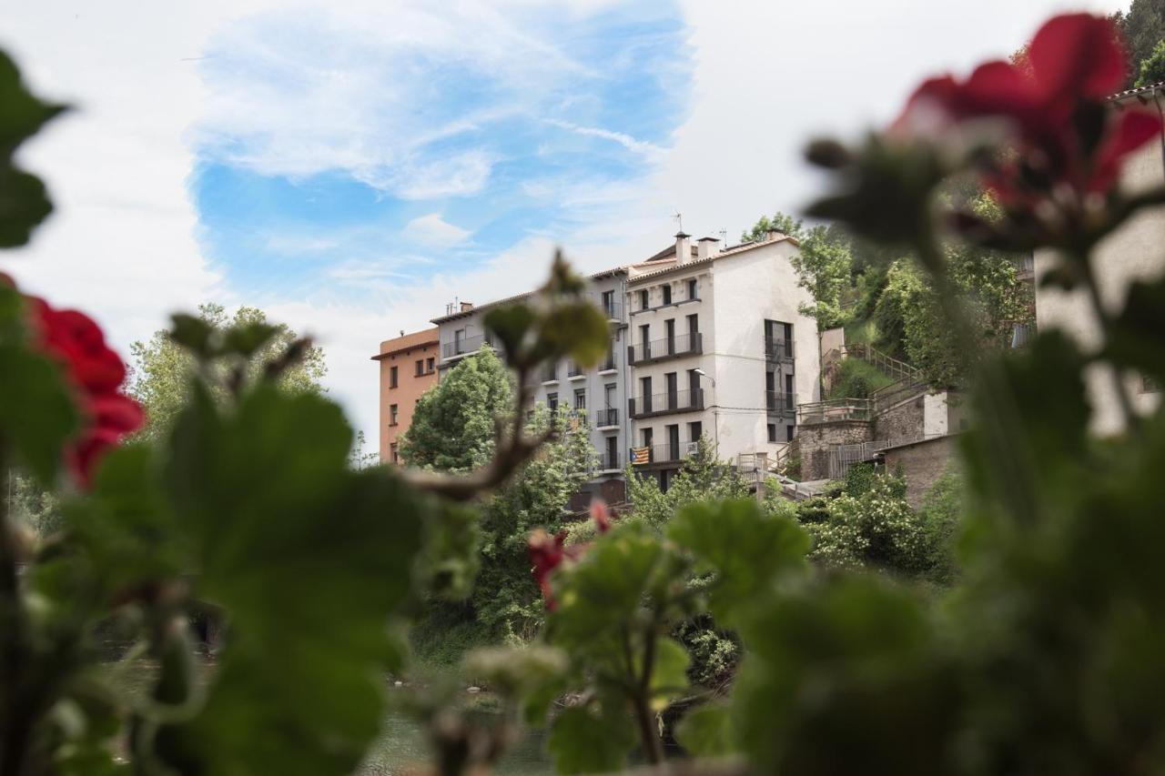 Raval De Ripoll Apartment ภายนอก รูปภาพ